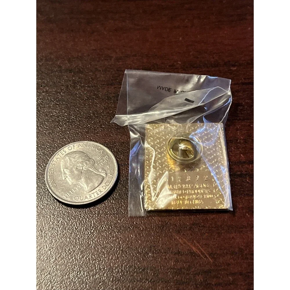 Vintage 1996 Atlanta Olympics AT&T Centennial Olympic Park Lapel‎ Hat Pin